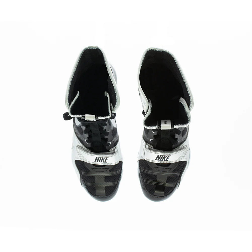Custom Nike HyperKO boxing shoes in black and silver, outsole detail