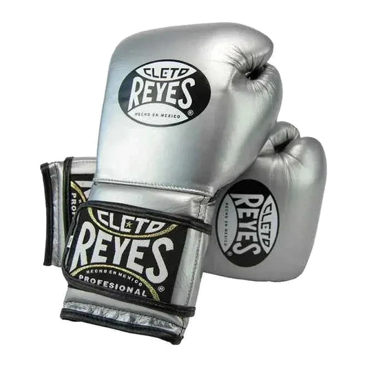 Cleto Reyes silver gloves side profile showing extra-long cuff