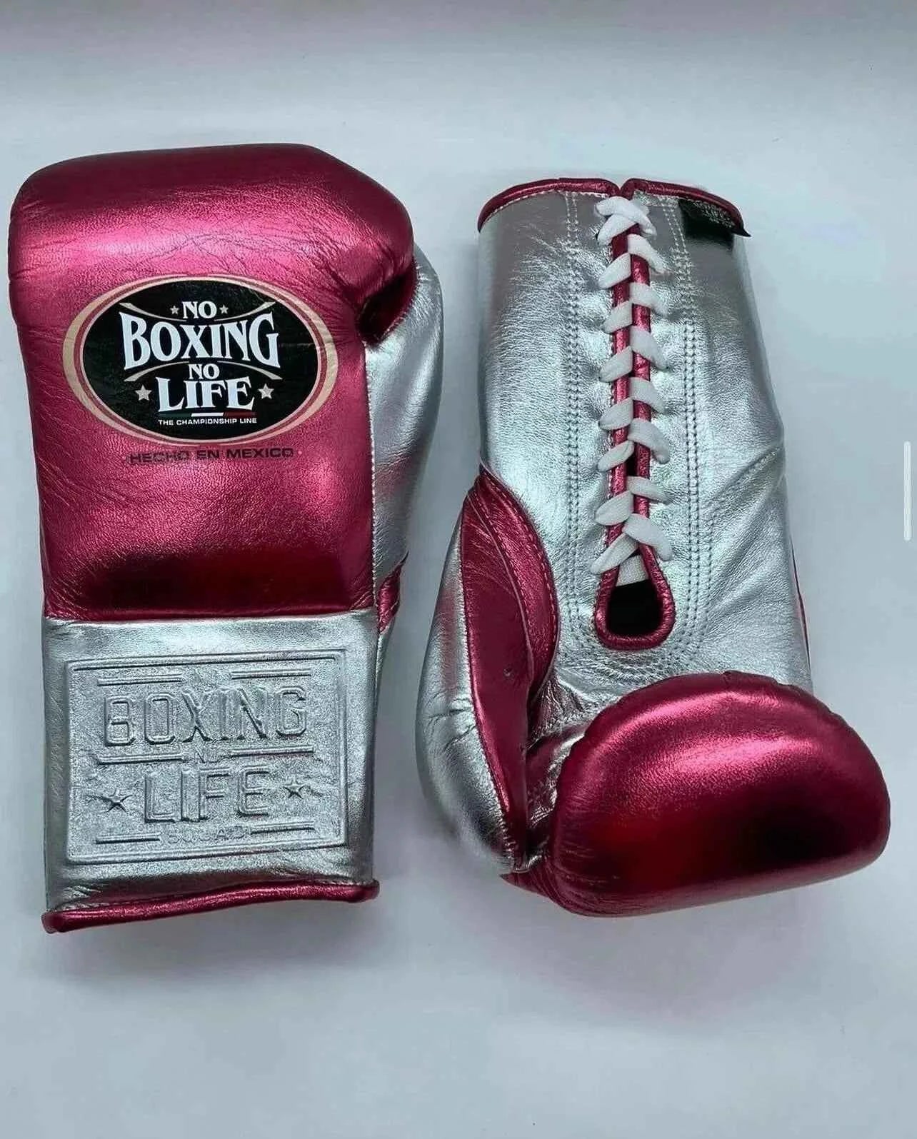 No Boxing No Life Professional Boxing Gloves Silver/Red | Mexican Handmade Lace-Up Gloves - PunchPro Boxing