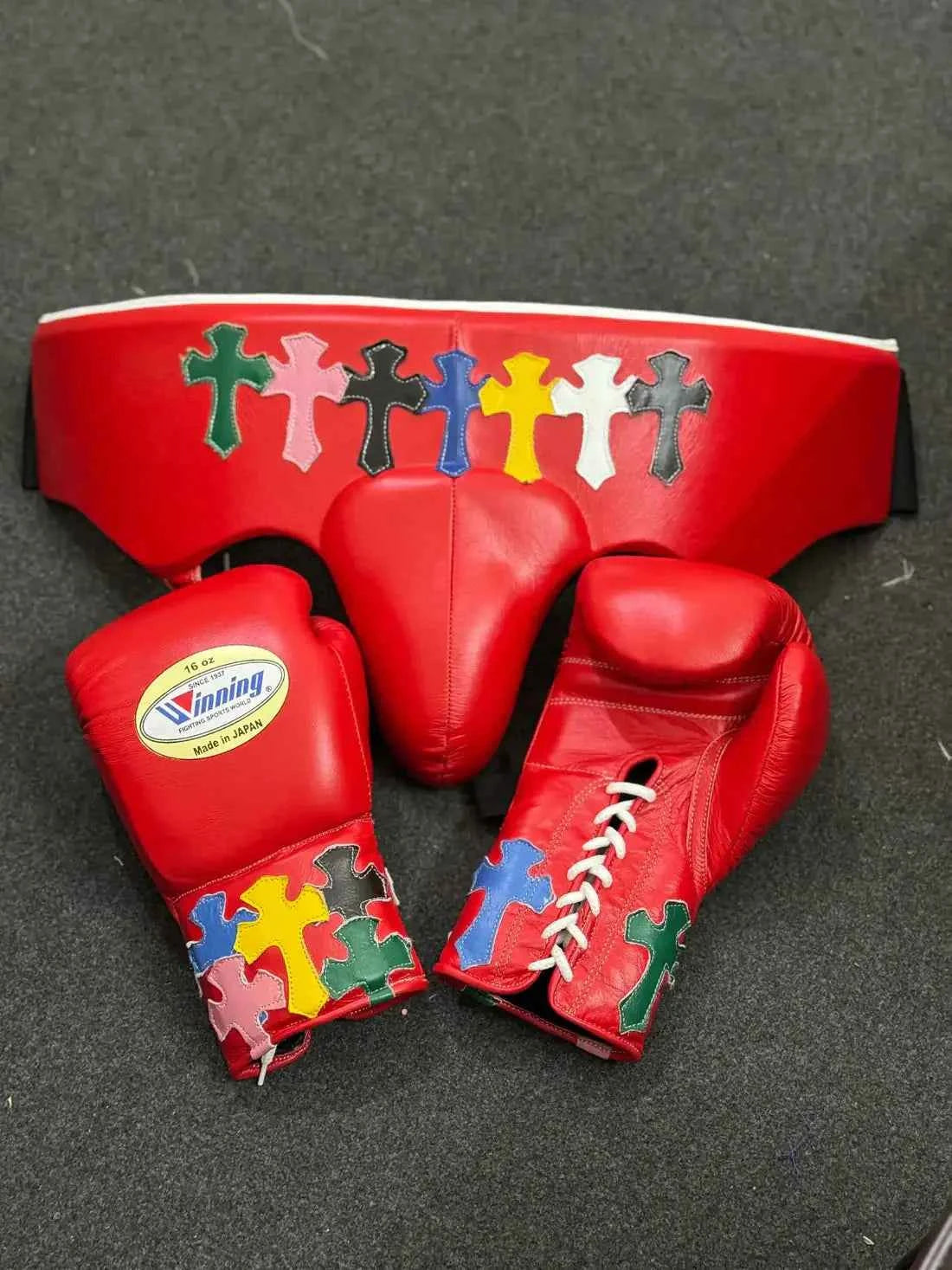 Winning Red Puzzle Boxing SetWinning Red Puzzle Boxing Set - PunchPro Boxing