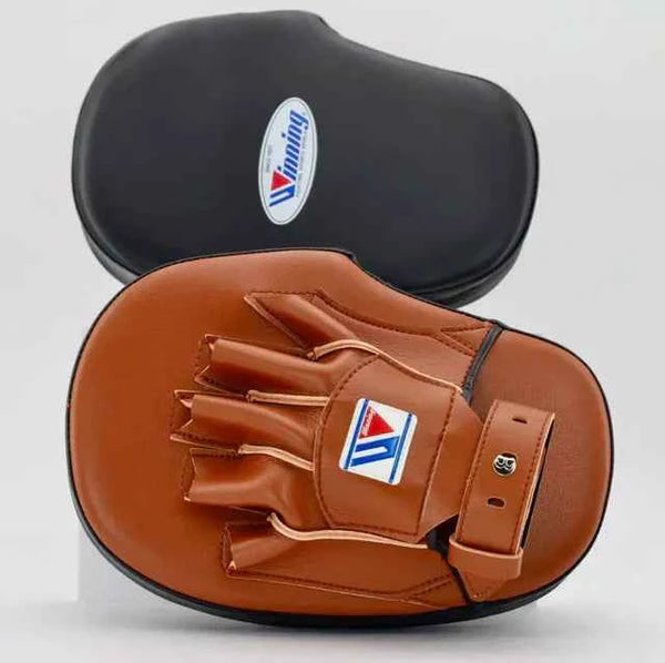 Winning Japan Curved Focus Mitts CM-20 - Black & Tan Custom Edition