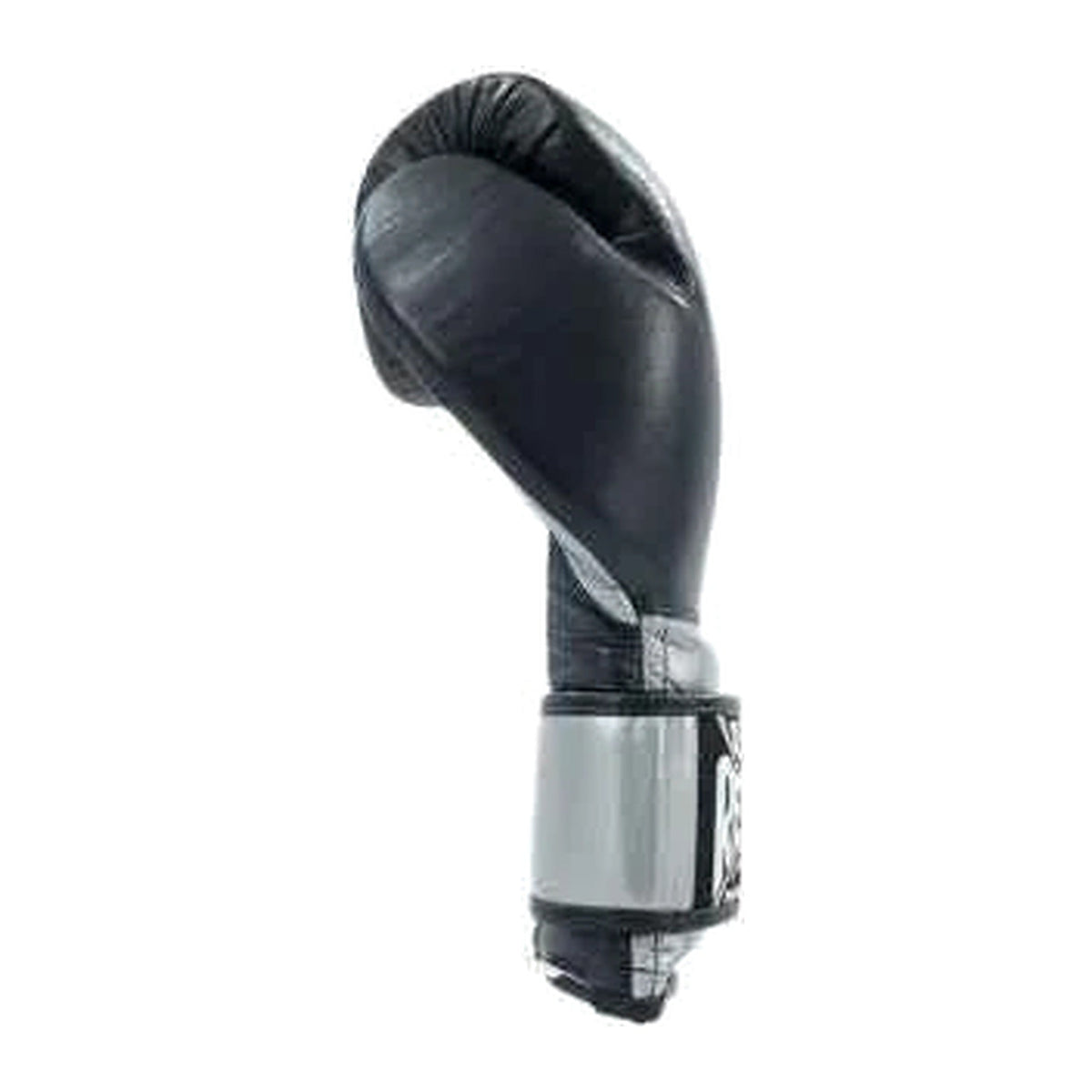 Cleto Reyes black and silver gloves velcro closure detail