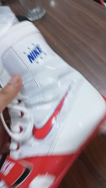Boxing shoes shown in motion — footwork, pivots and ring movement in PunchPro boxing boots
