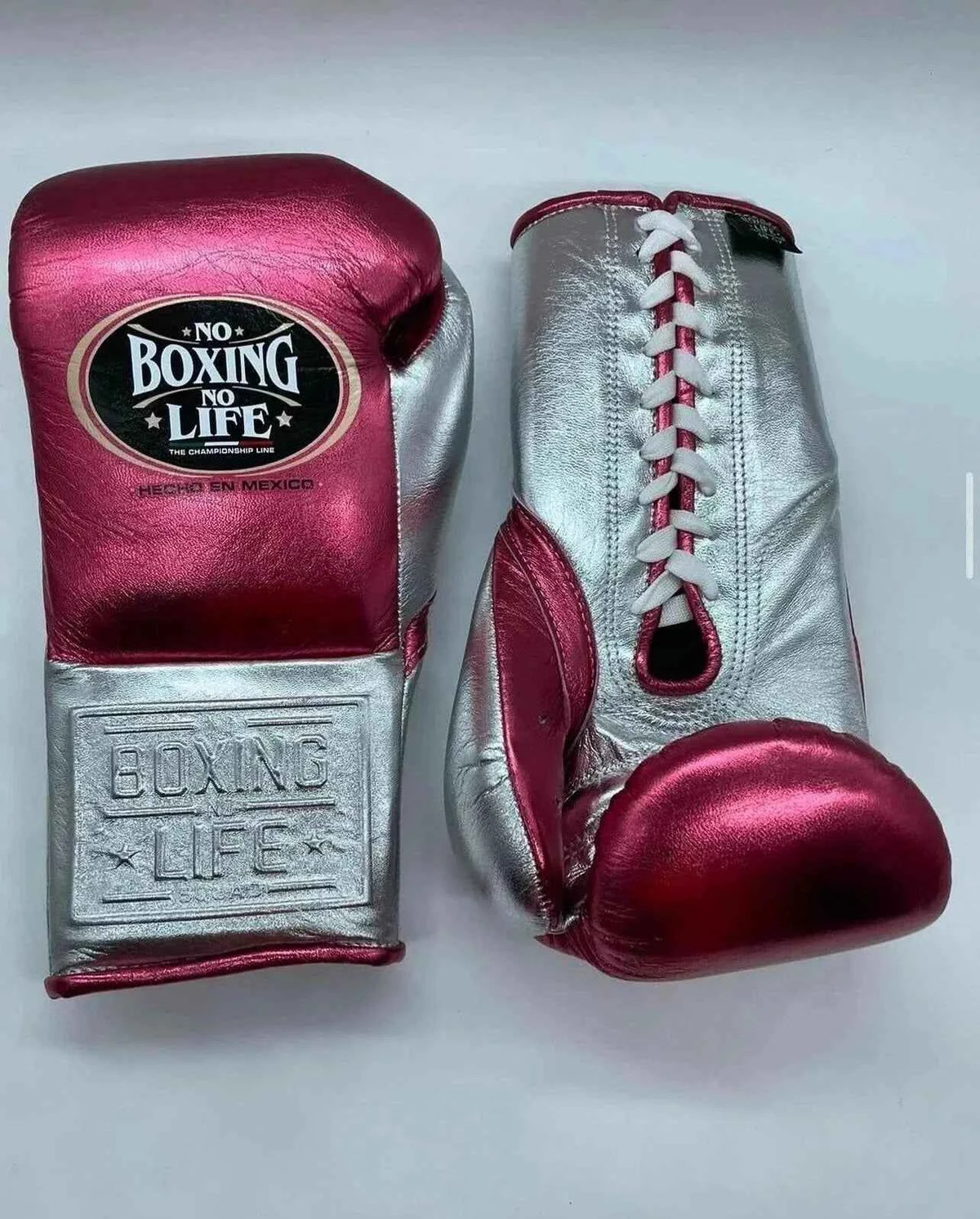 No Boxing No Life Professional Boxing Gloves Silver/Red | Mexican Handmade Lace-Up Gloves - PunchPro Boxing