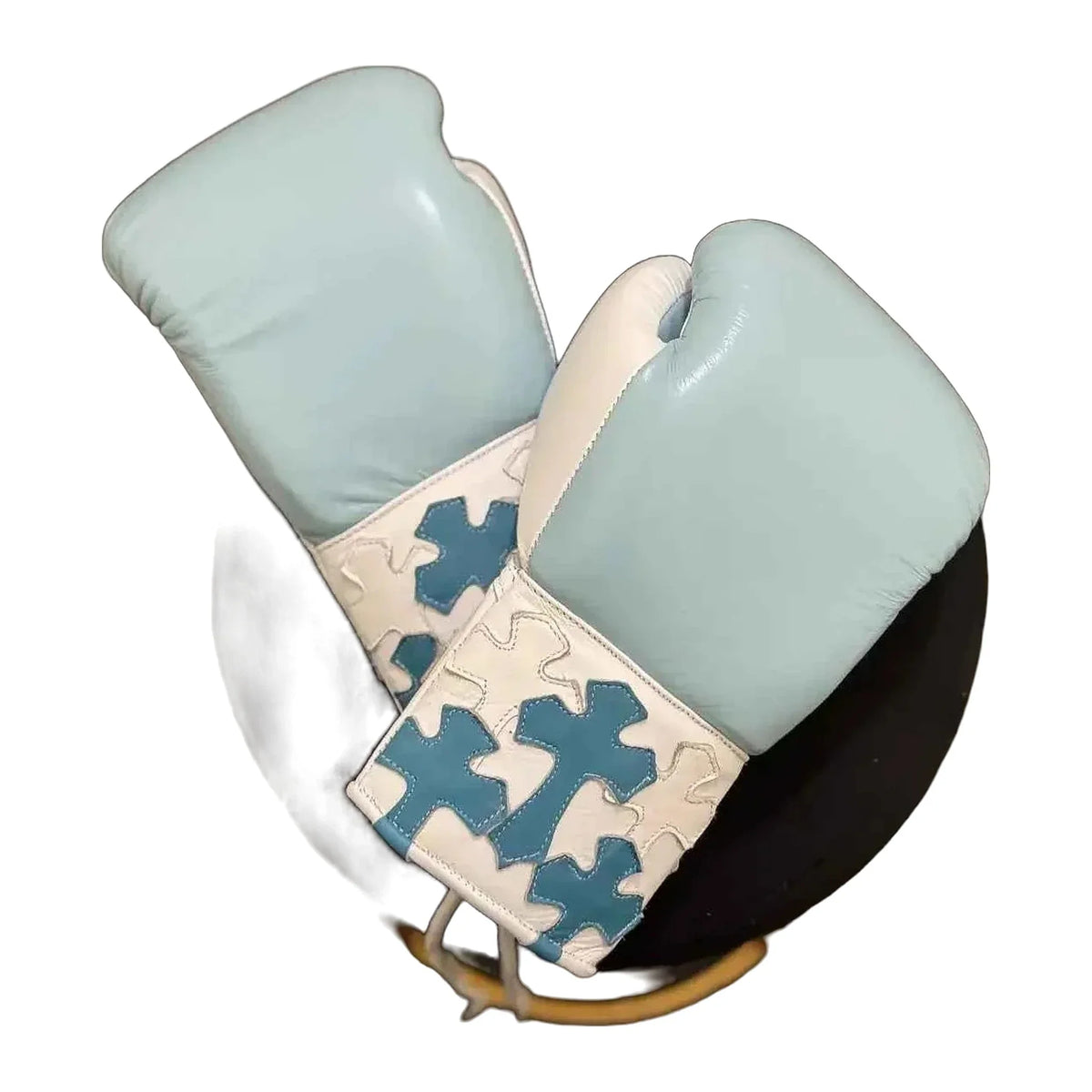 Winning light blue camo lace-up boxing gloves – alternate view 2